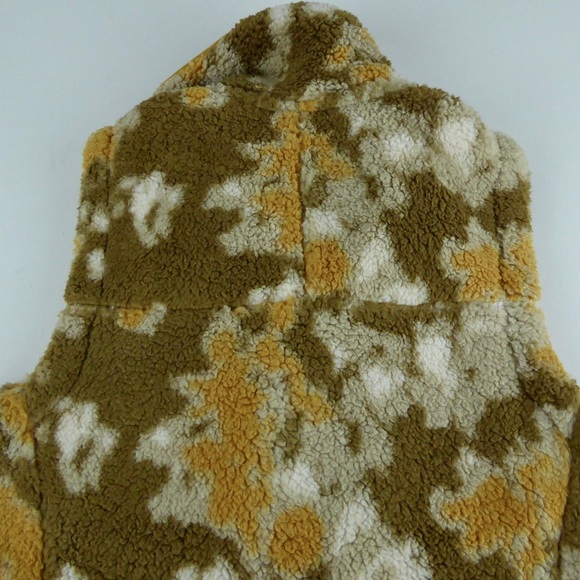 The North Face Camo Campshire 2.0 Vest Standard Fit Full Zip Sherpa Fleece NWT - Picture 9 of 9